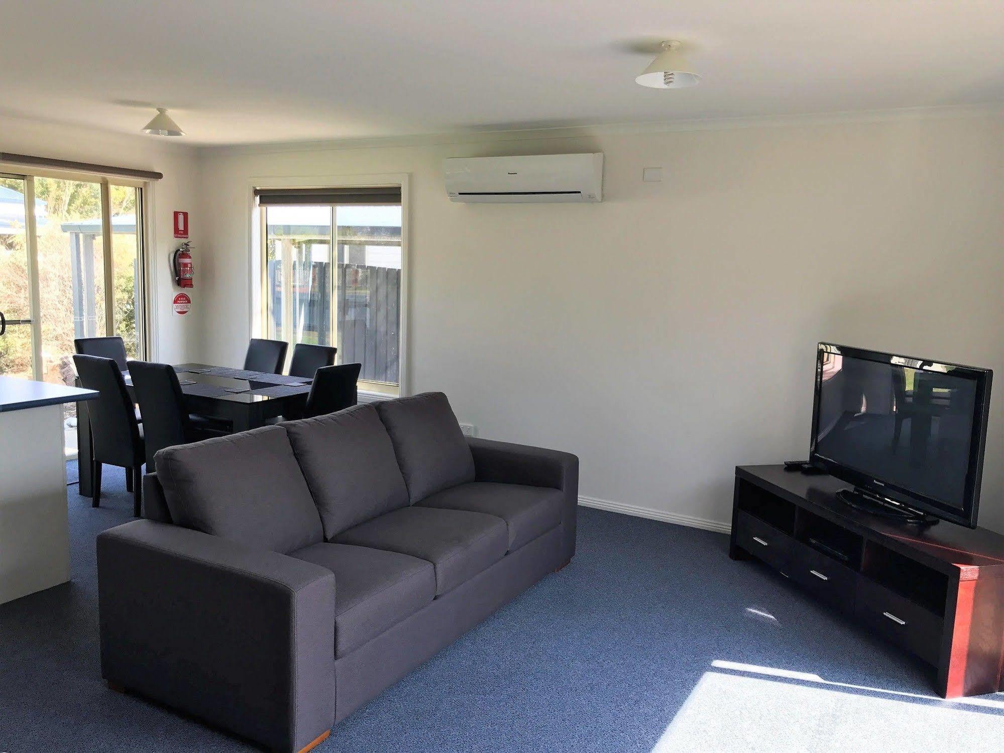 Woodbyne Resort Wimbledon Heights Εξωτερικό φωτογραφία